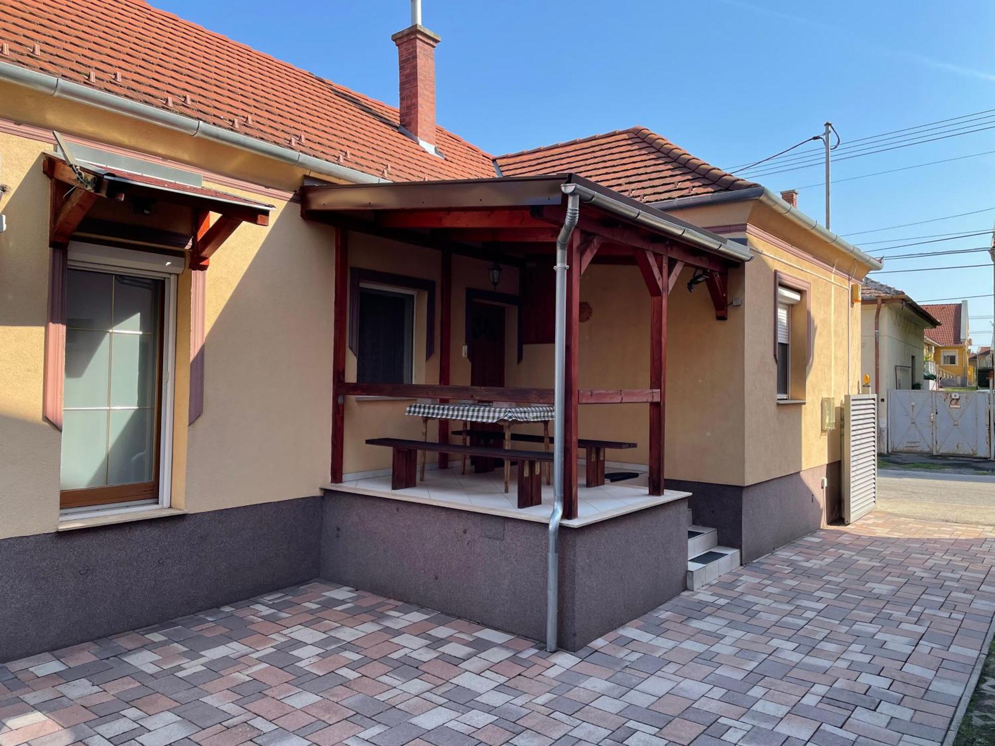 Apartamento Relax Zalaegerszeg Exterior foto